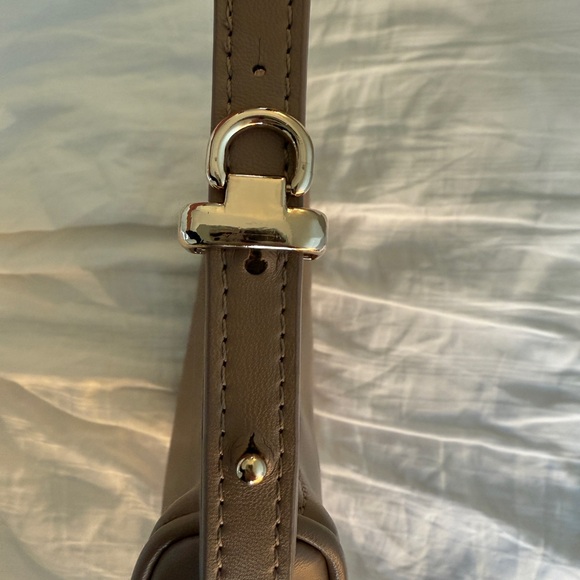 Tan Shoulder Bag - Picture 7 of 7